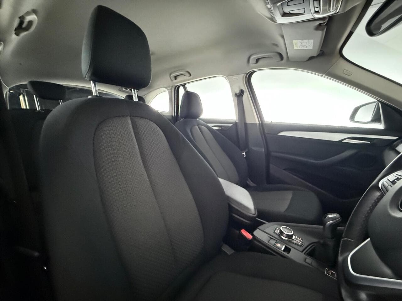 BMW X1 thumbnail Seat Driver
