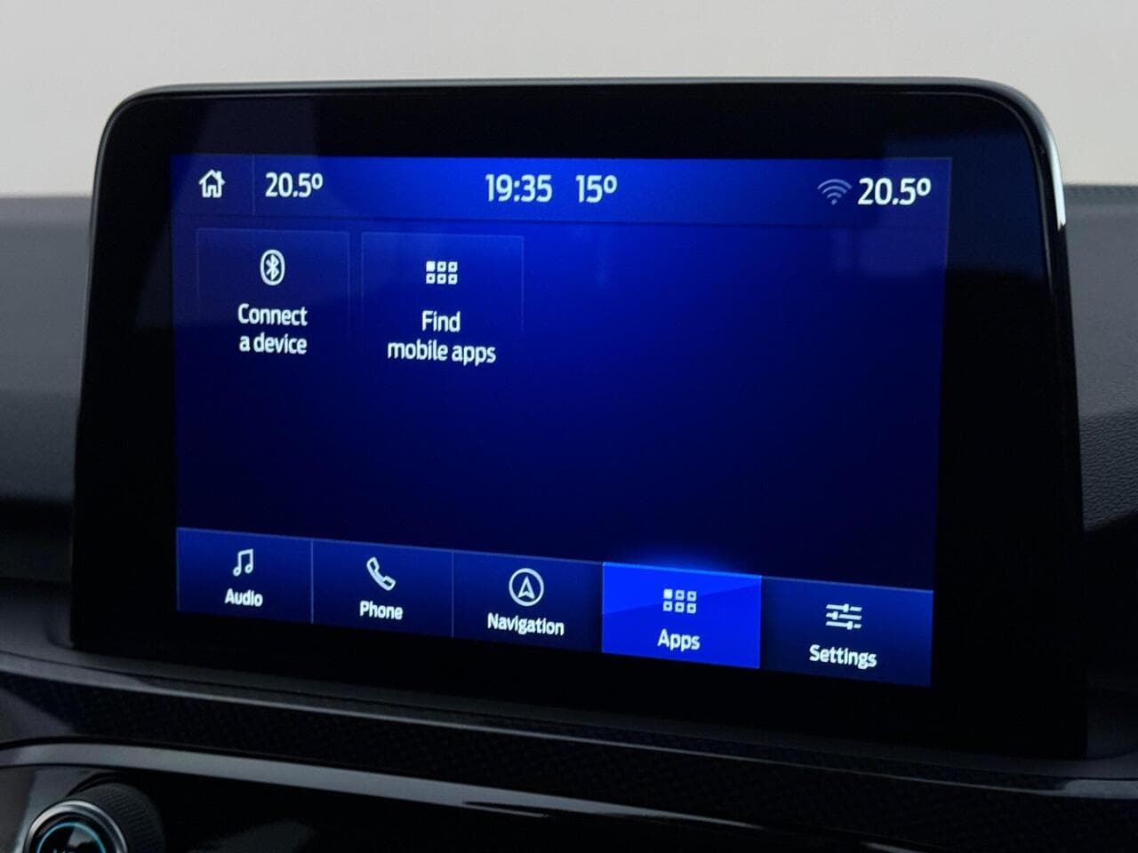 Ford Kuga thumbnail Infotainment System