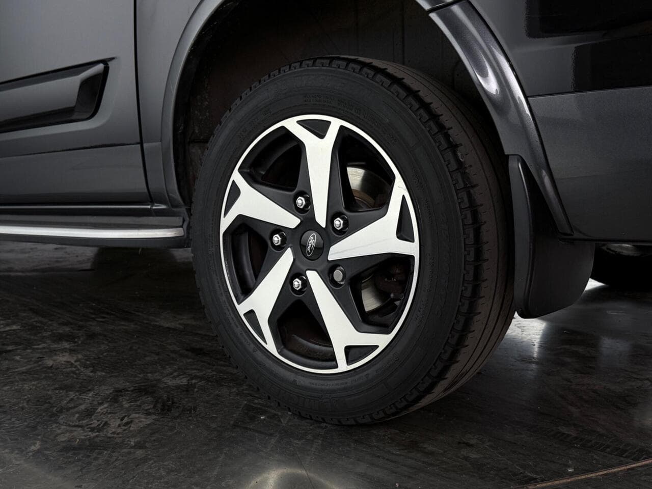 Ford Transit Custom thumbnail Wheel