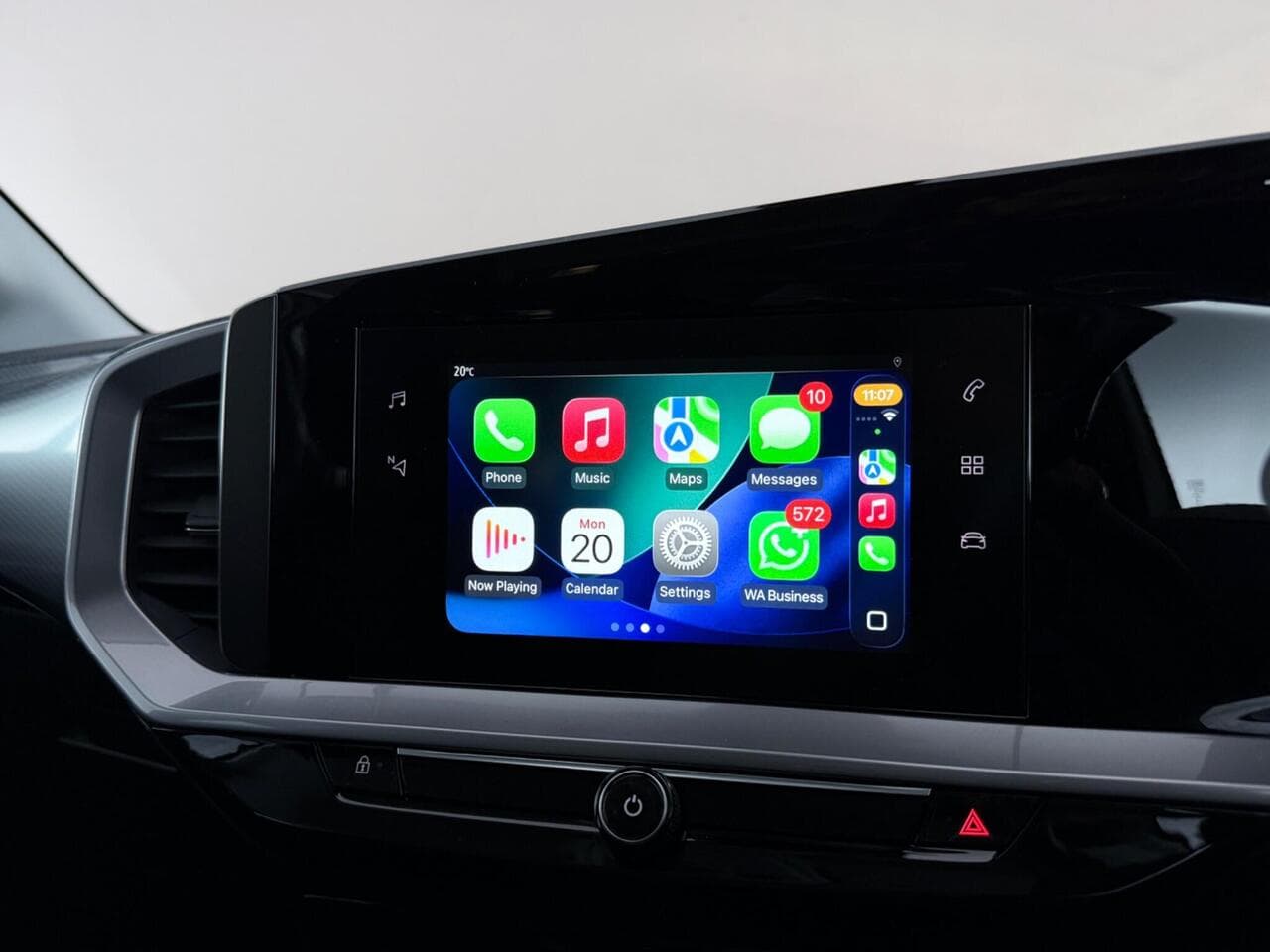 Vauxhall Mokka thumbnail Infotainment System