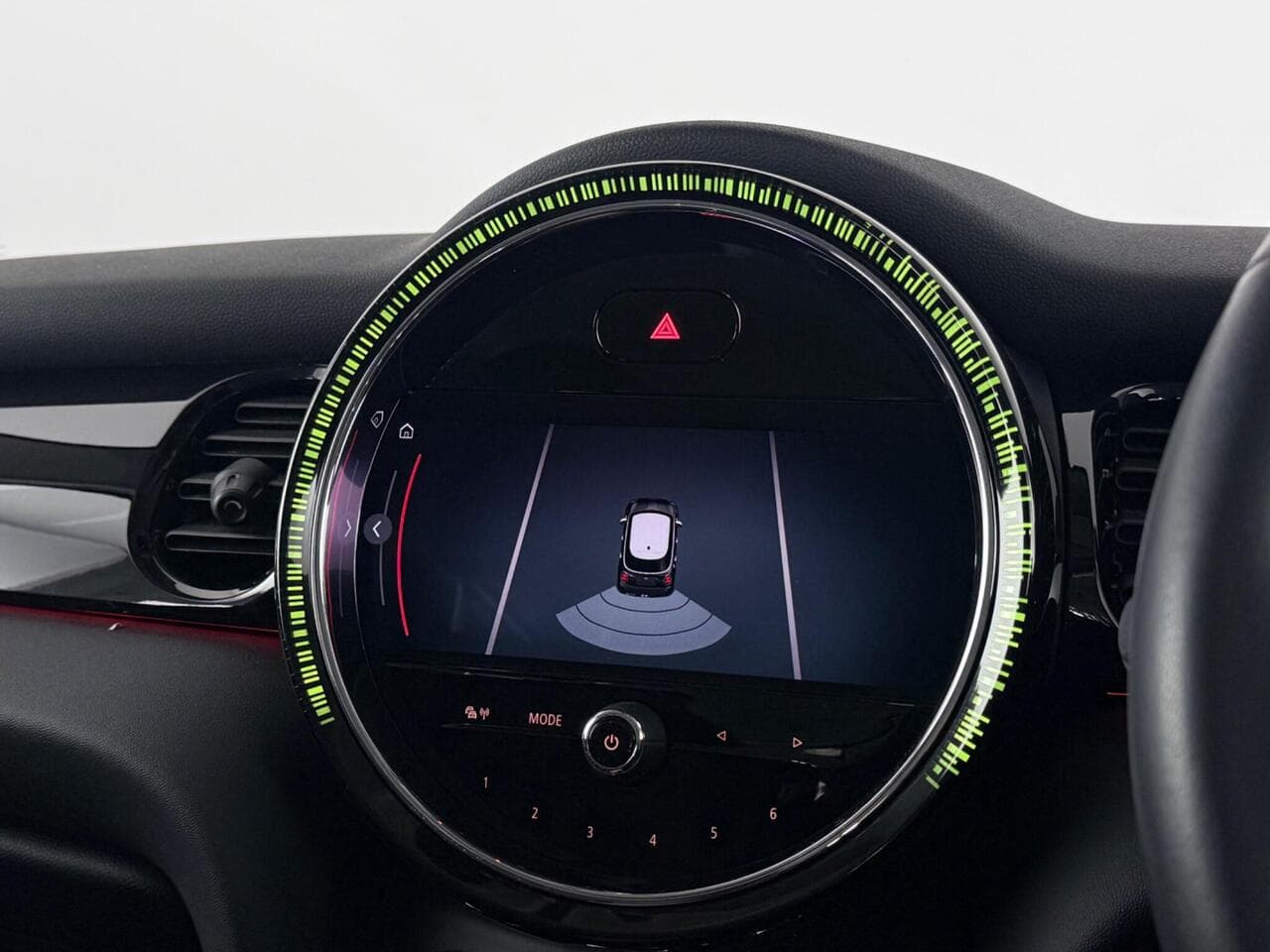 MINI Hatch thumbnail Interior Front