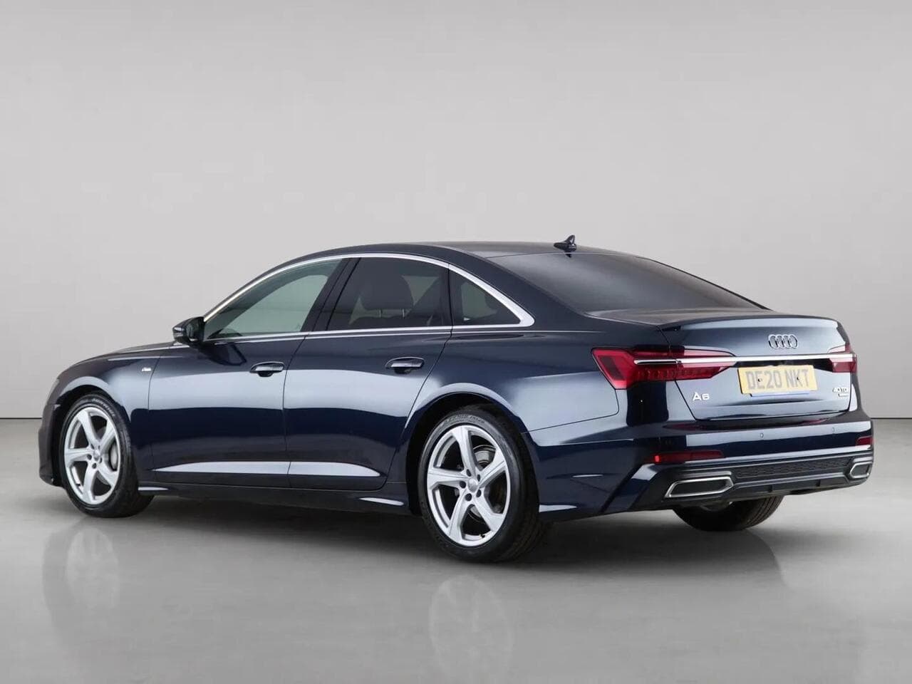 Audi A6 Saloon thumbnail Rear Left