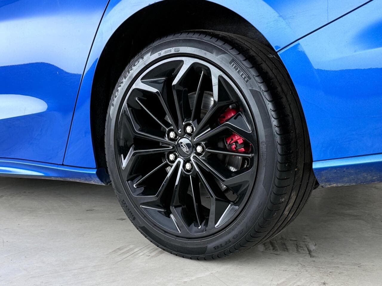 Ford Focus thumbnail Wheel