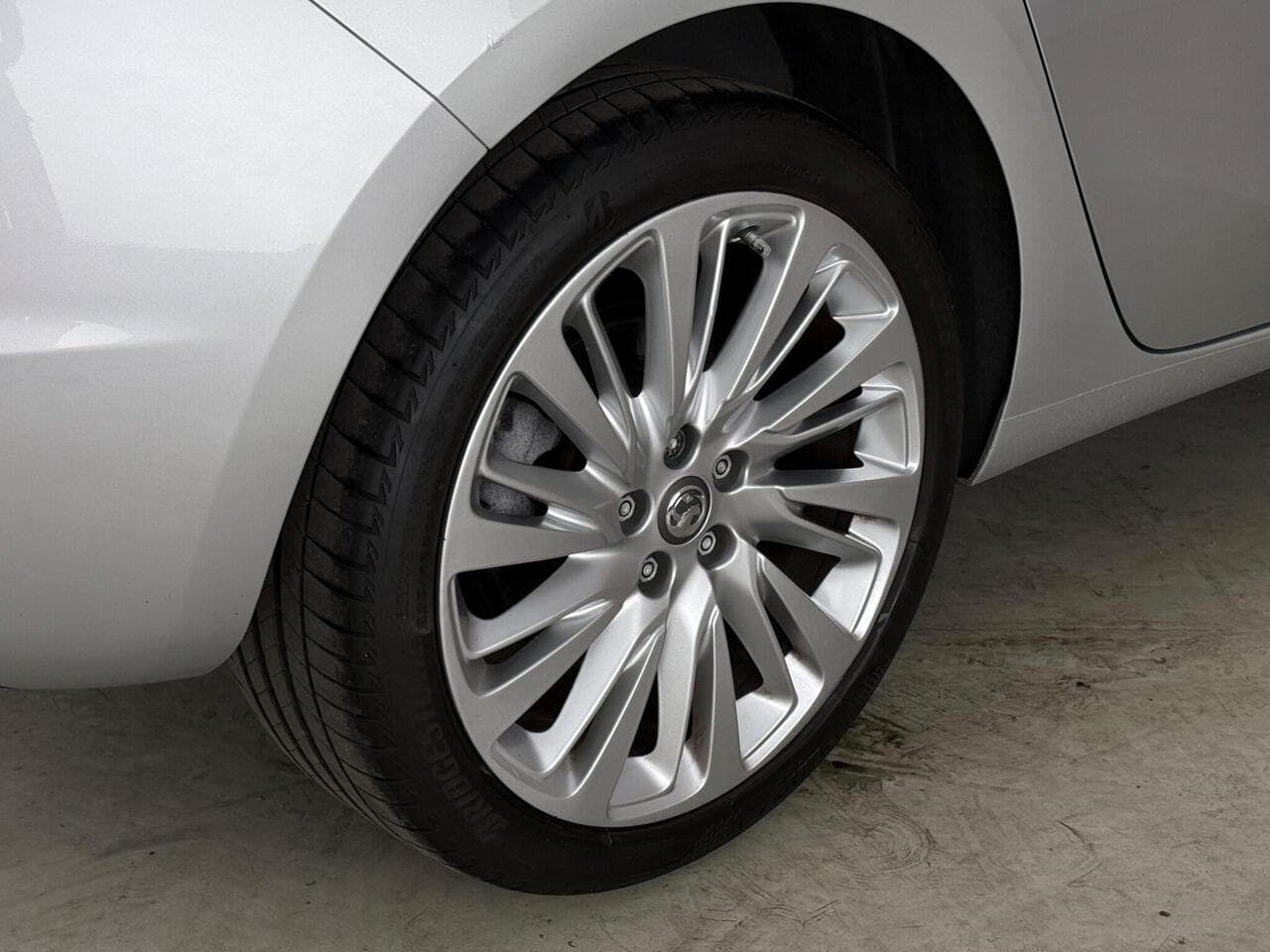 Vauxhall Astra thumbnail Wheel