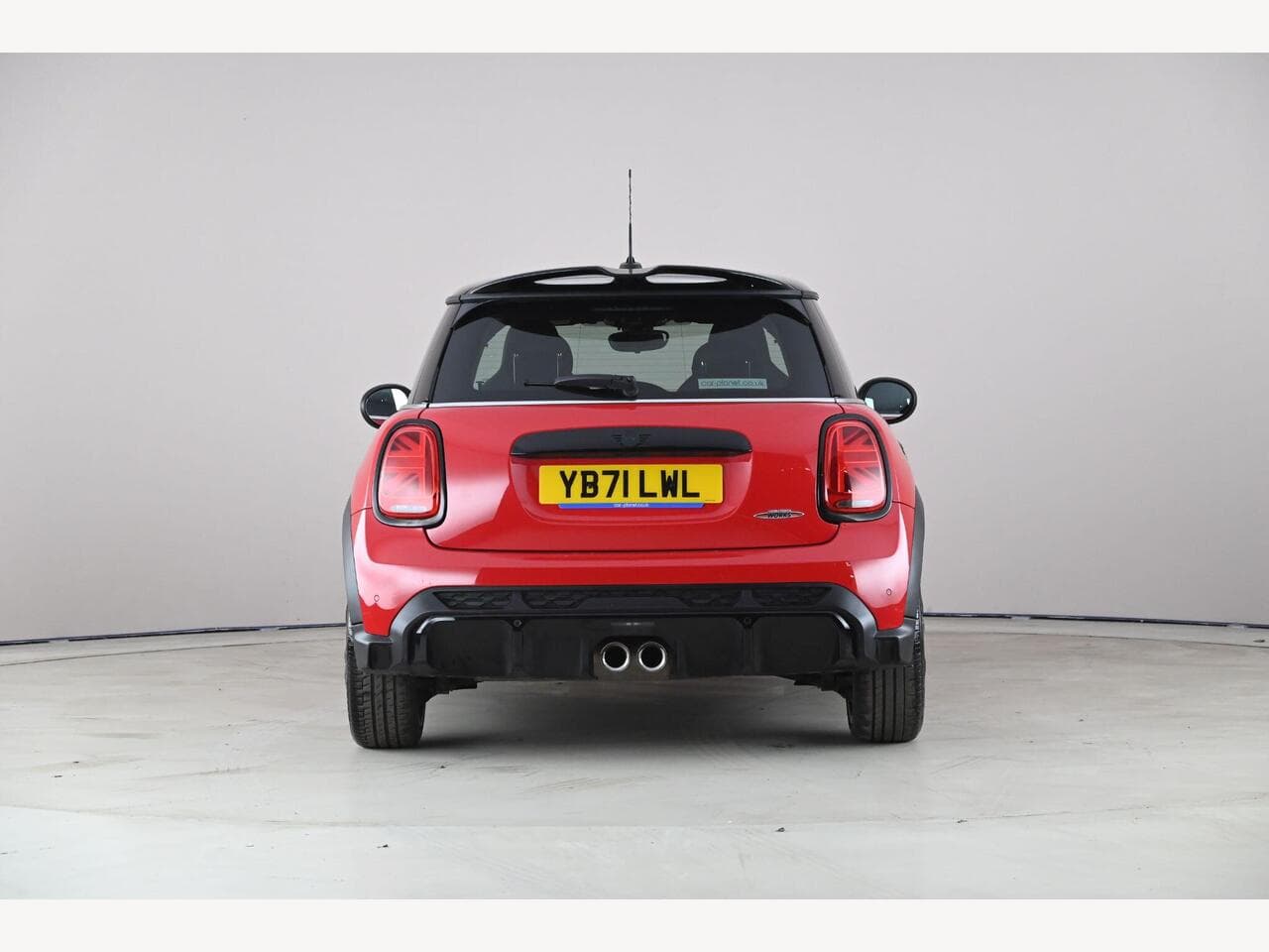 MINI Hatch thumbnail Rear