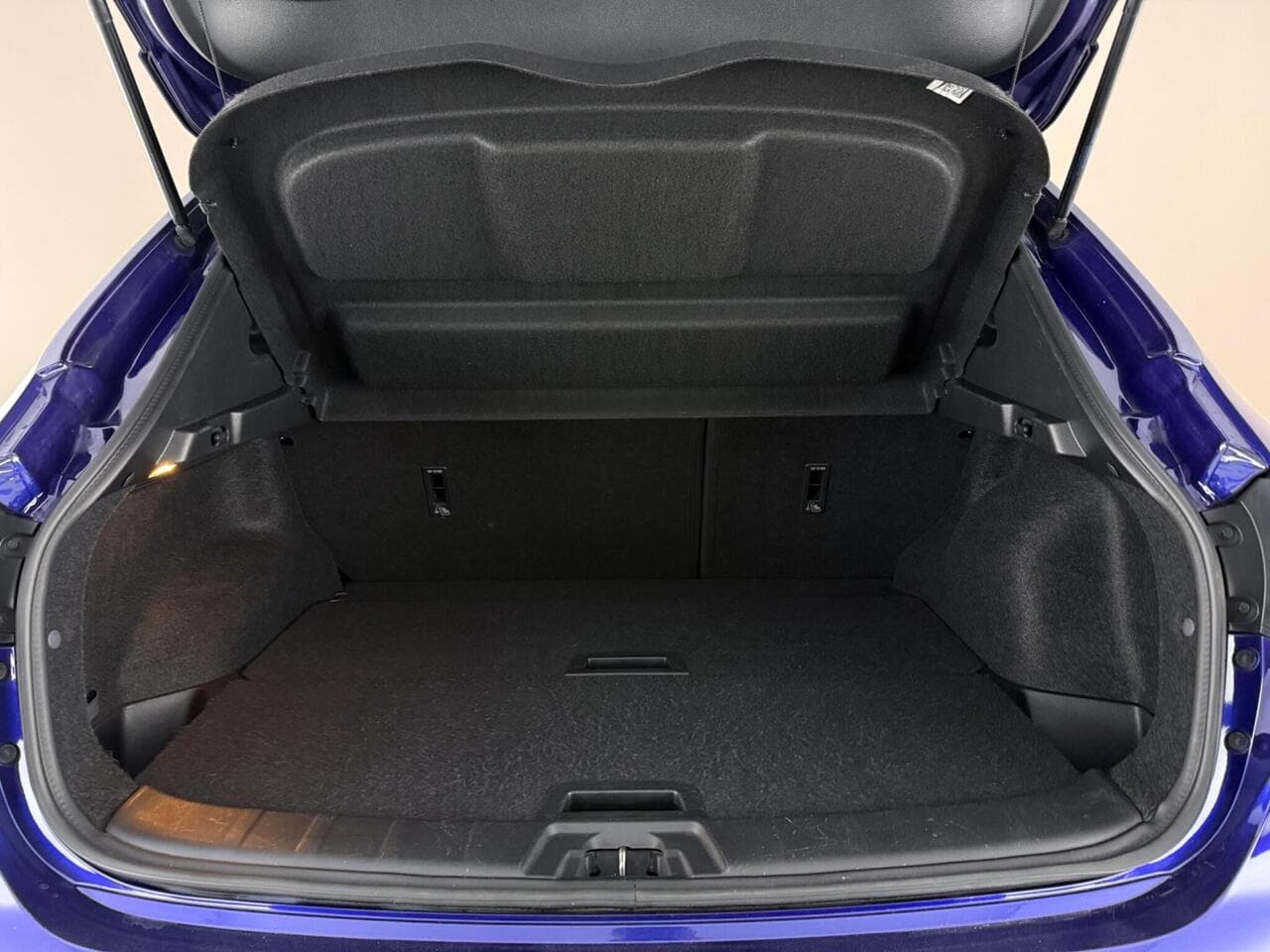 Nissan Qashqai thumbnail Boot
