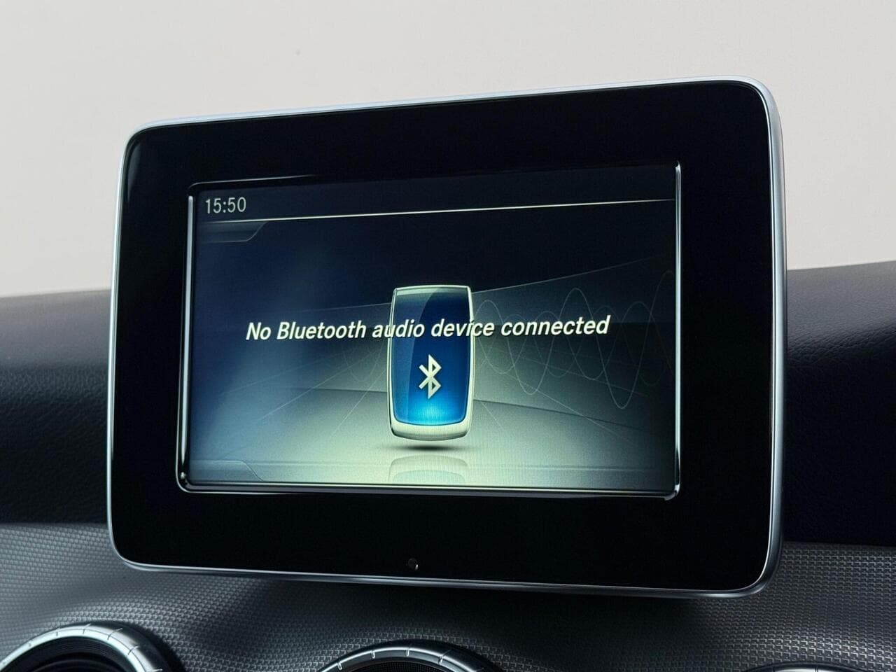Mercedes-Benz CLA thumbnail Infotainment System