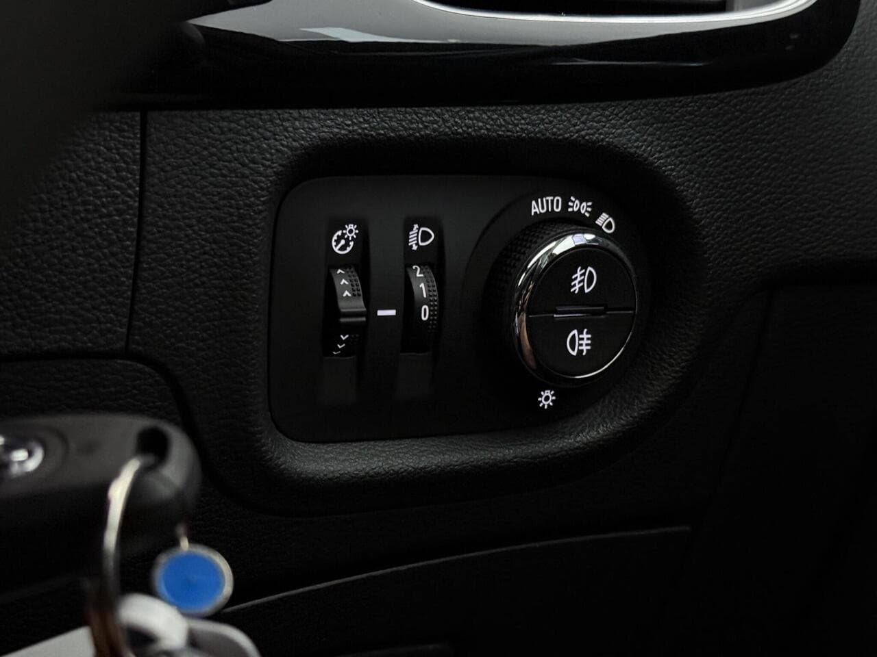 Vauxhall Astra thumbnail Misc Controls