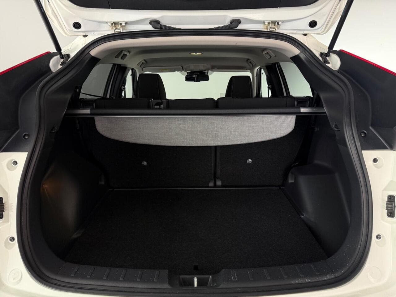 Mitsubishi Eclipse Cross thumbnail Boot