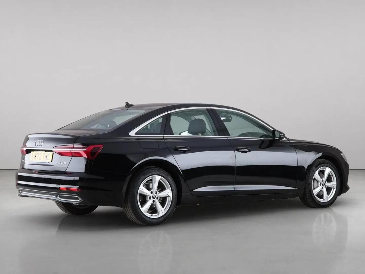Audi A6 Saloon thumbnail Side Right