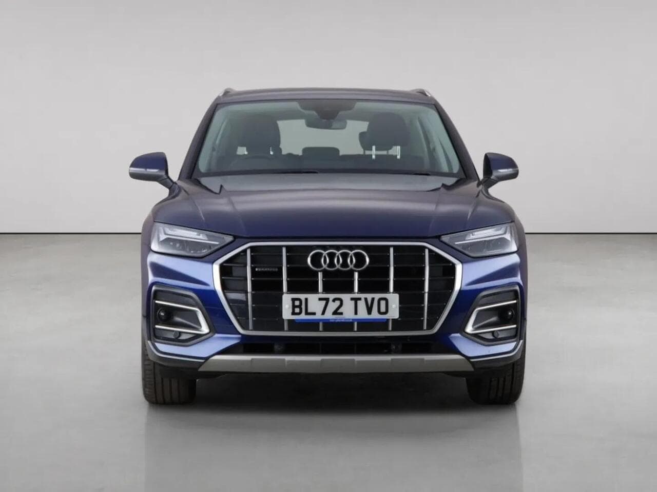 Audi Q5 thumbnail Front