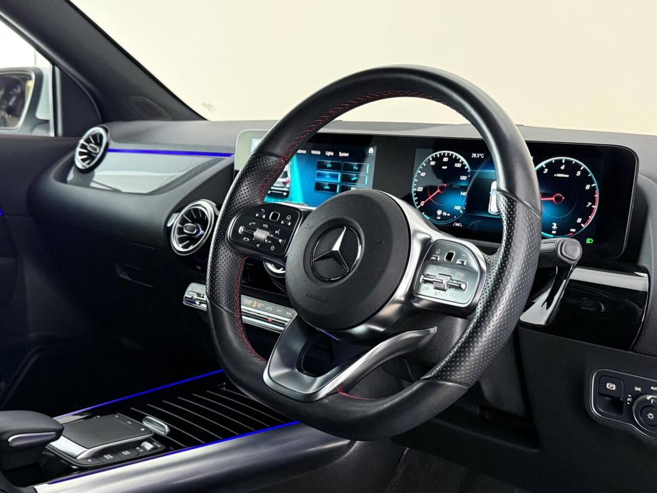 Mercedes-Benz GLA thumbnail Inconclusive