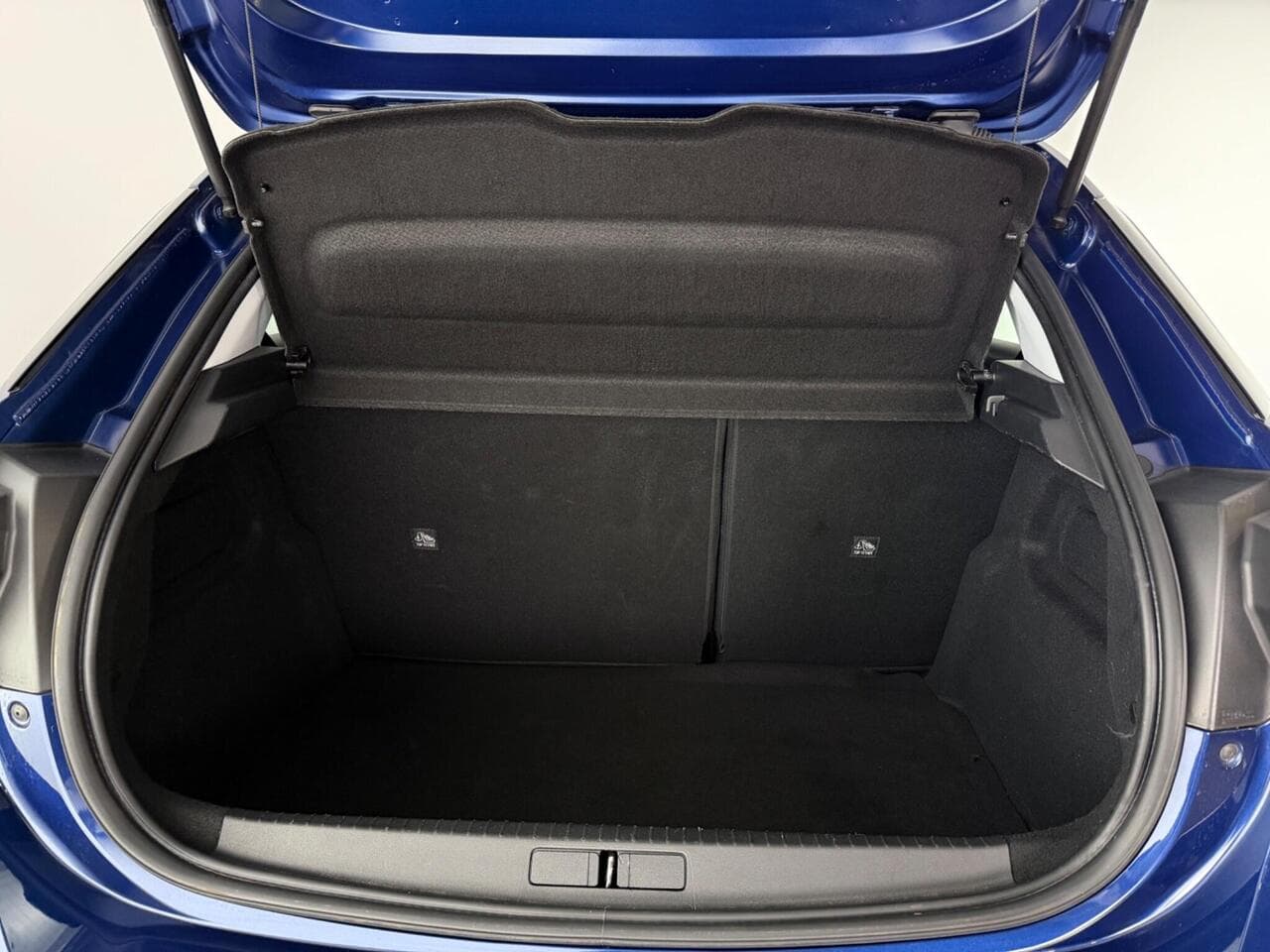 Vauxhall Corsa thumbnail Boot