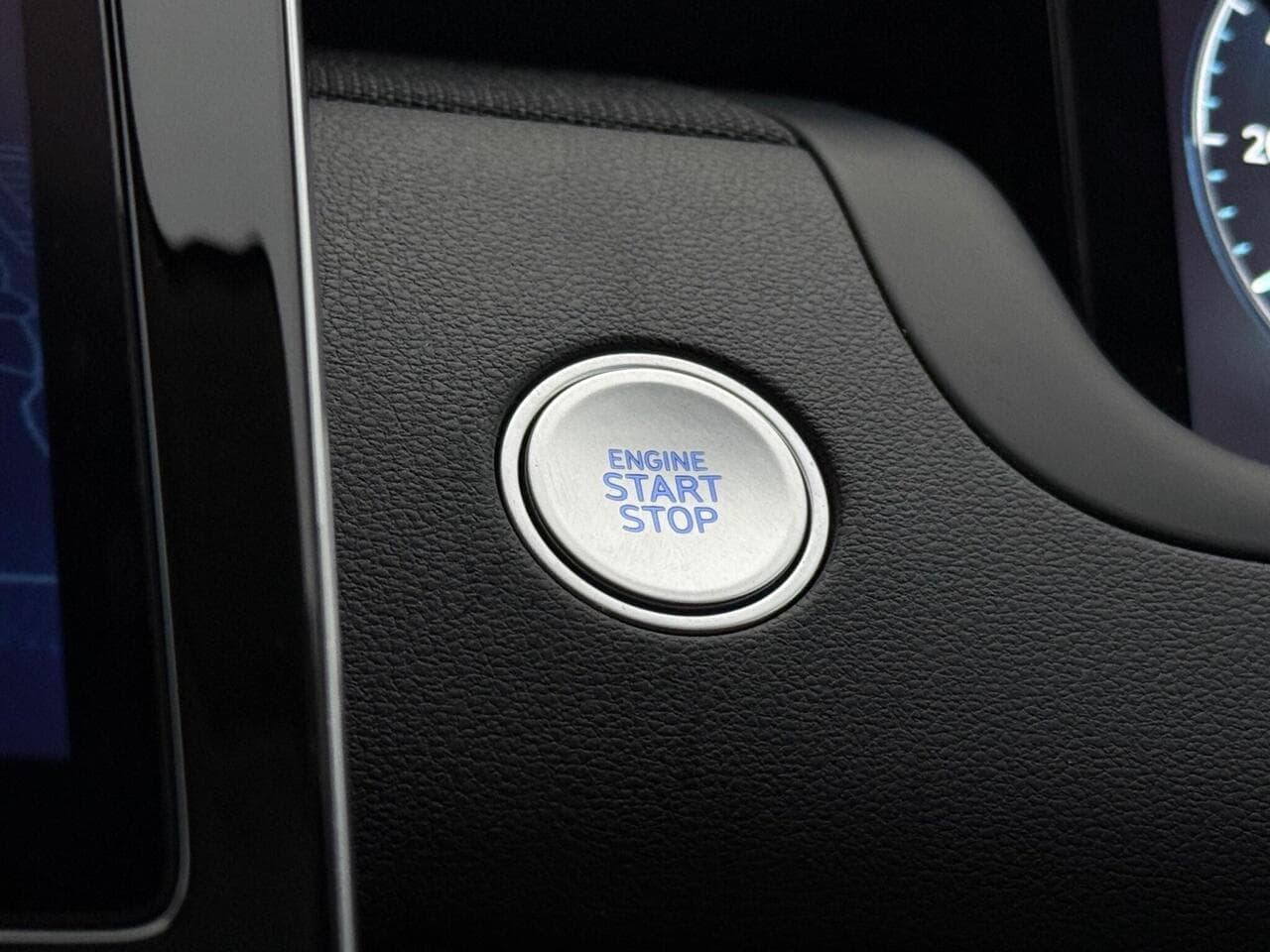 Hyundai TUCSON thumbnail Misc Controls