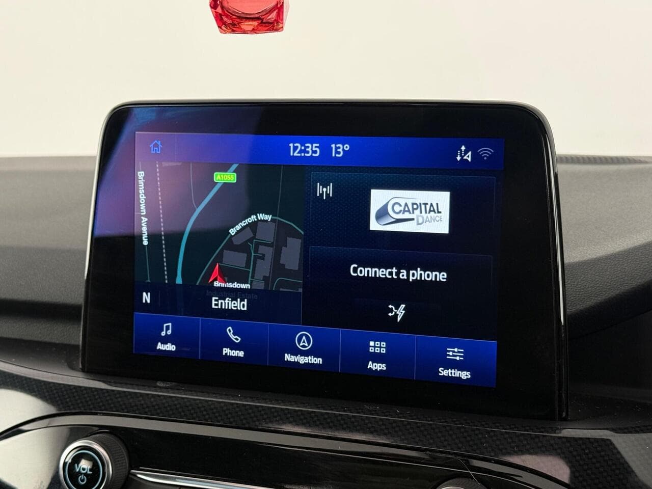 Ford Kuga thumbnail Infotainment System