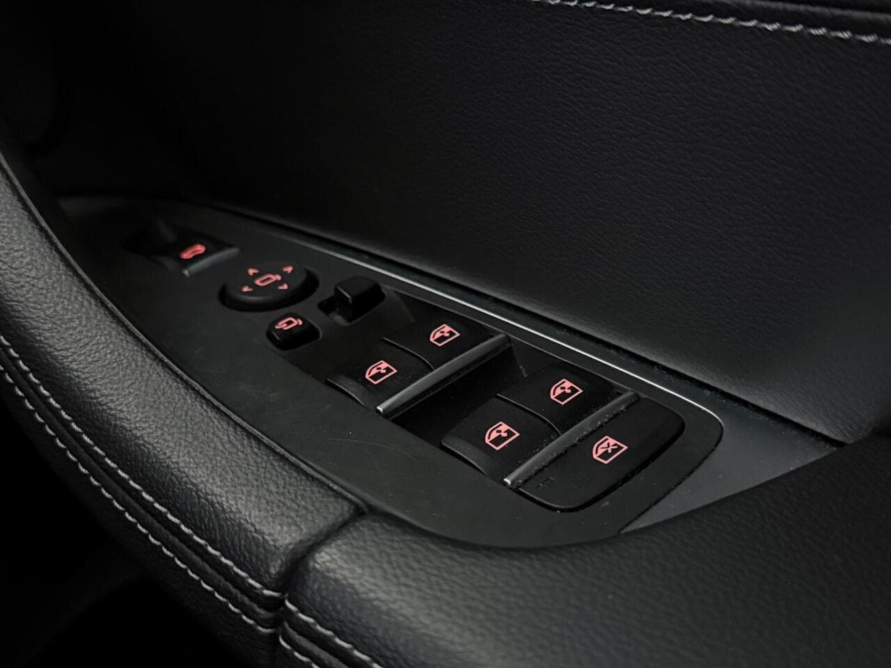 BMW X3 thumbnail Misc Controls