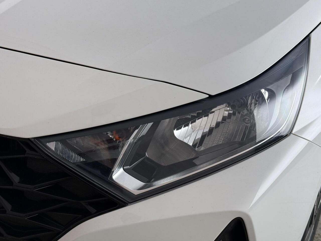 Hyundai i20 thumbnail Lights Front