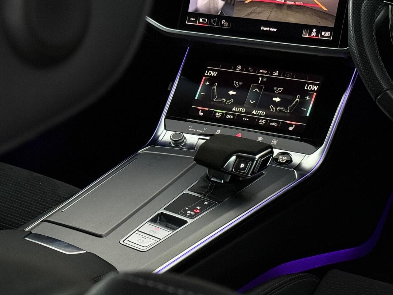 Audi A7 thumbnail Interior Front