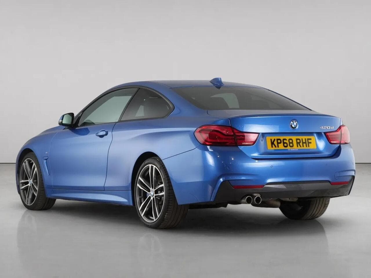 BMW 4 Series thumbnail Rear Left