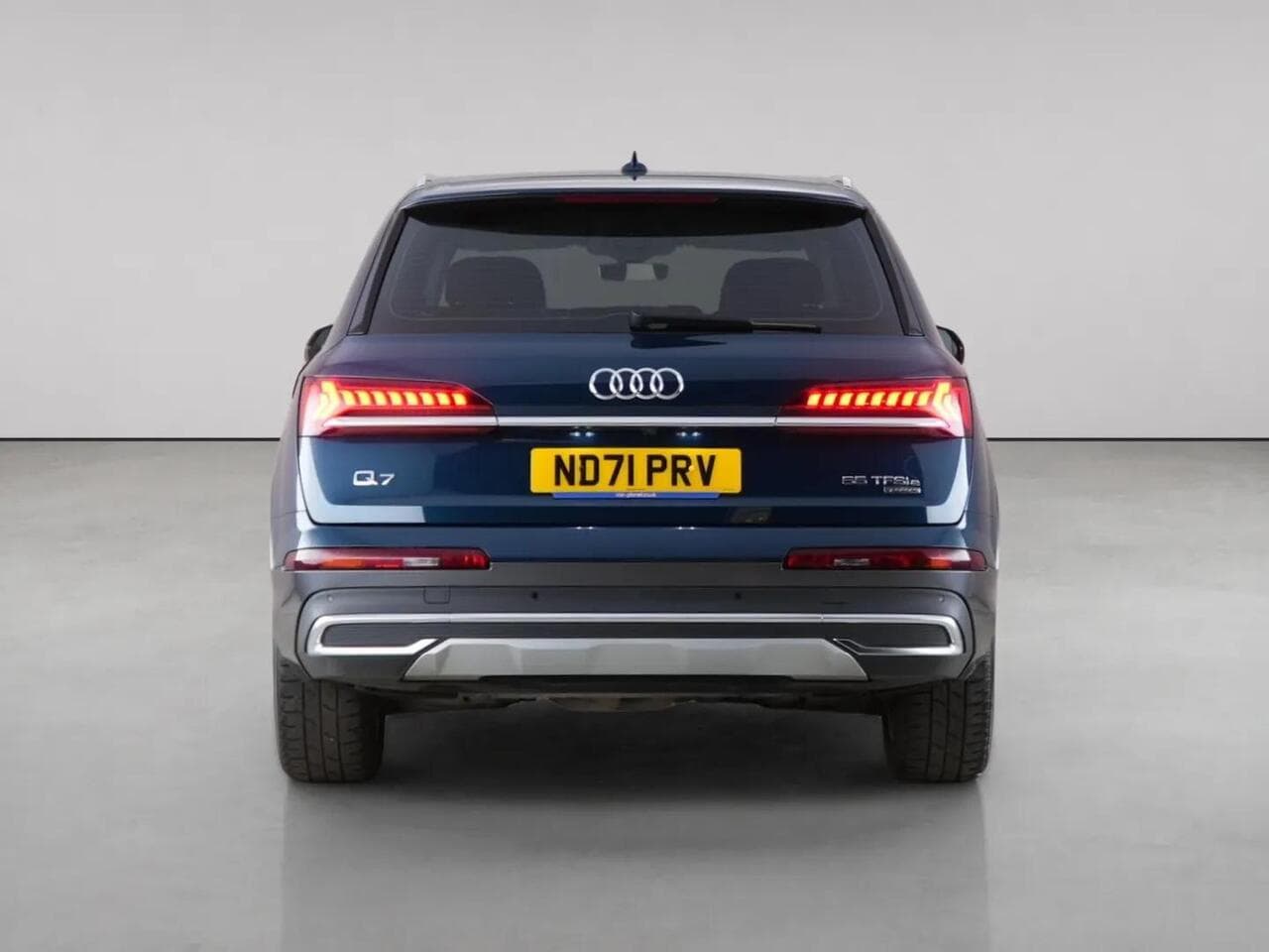 Audi Q7 thumbnail Rear