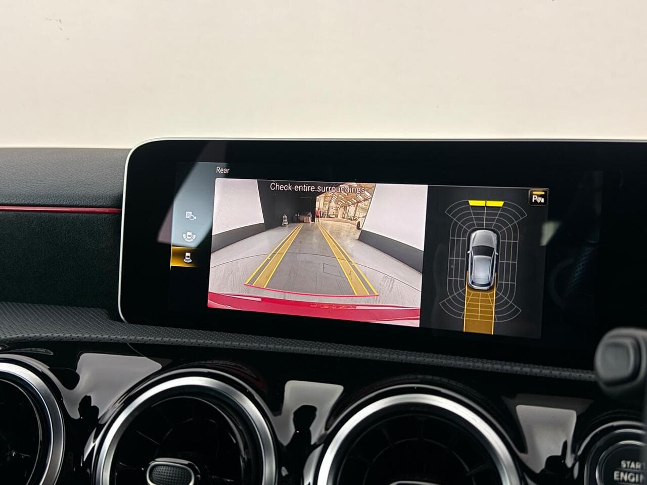 Mercedes-Benz A Class thumbnail Infotainment System
