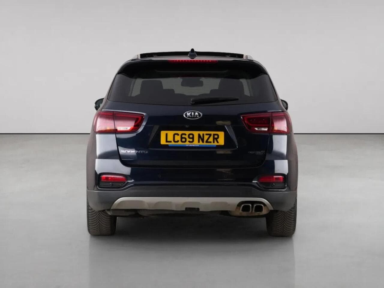 Kia Sorento thumbnail Rear