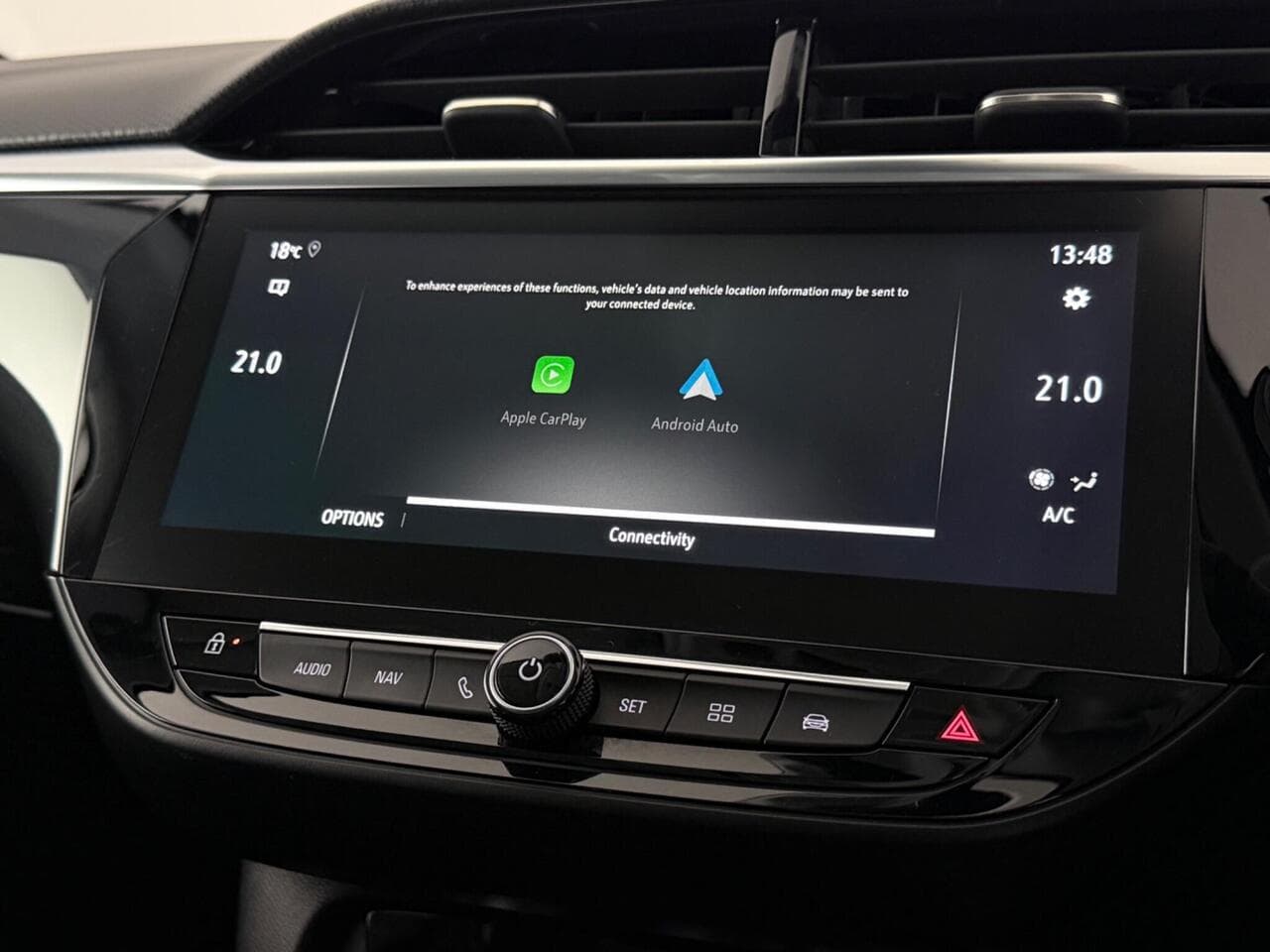 Vauxhall Corsa thumbnail Infotainment System