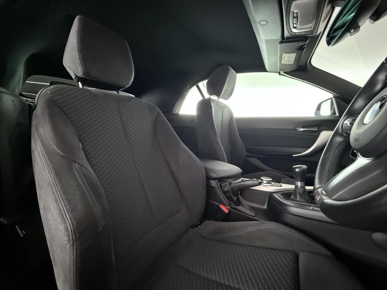 BMW 2 Series thumbnail Seat Driver