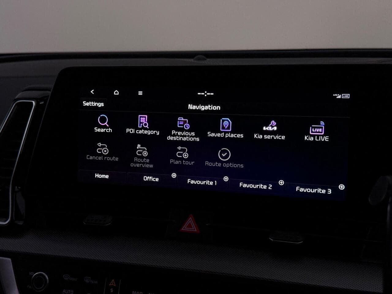 Kia Sportage thumbnail Infotainment System