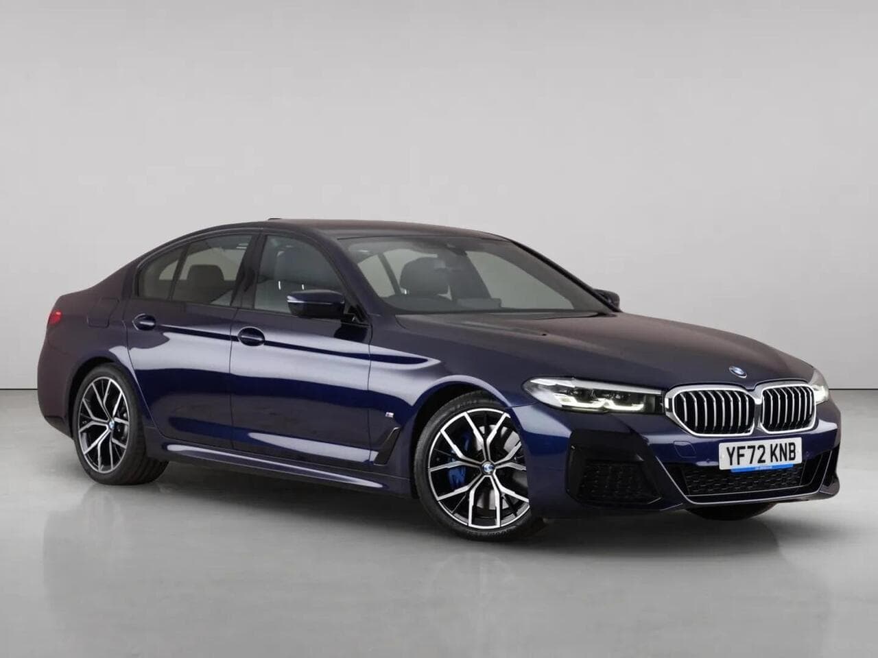 BMW 5 Series - BMW 5 Series 3.0 530d MHT M Sport Saloon 4dr Diesel Hybrid Steptronic xDrive Euro 6 (s/s) (286 ps)