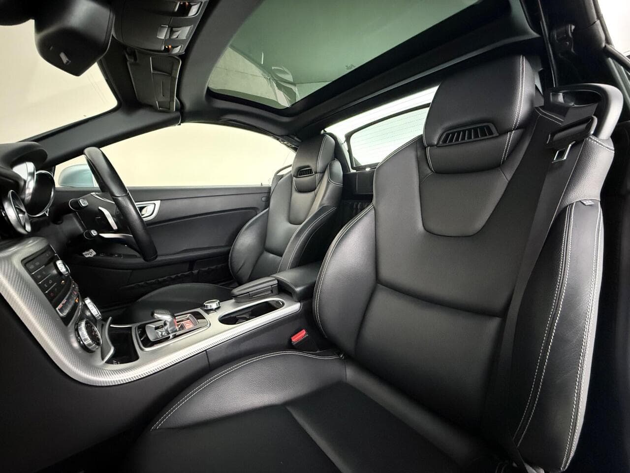 Mercedes-Benz SLC thumbnail Seat Front Passenger