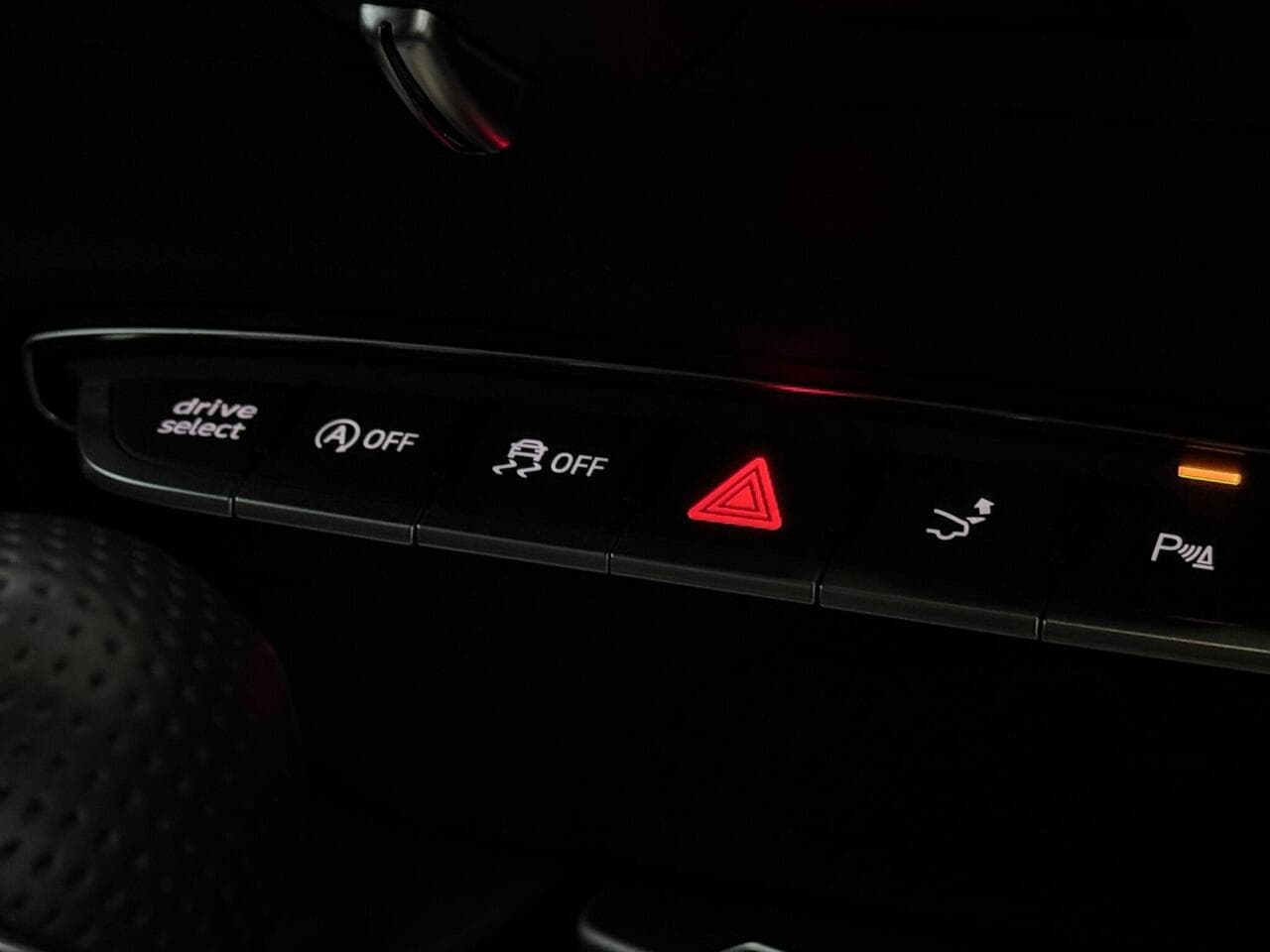 Audi TT thumbnail Driver Instruments