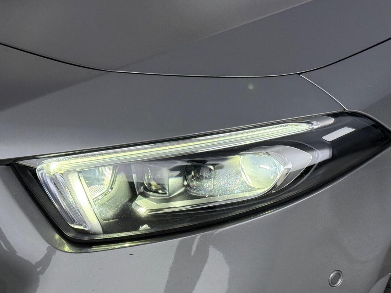 Mercedes-Benz A Class thumbnail Lights Front
