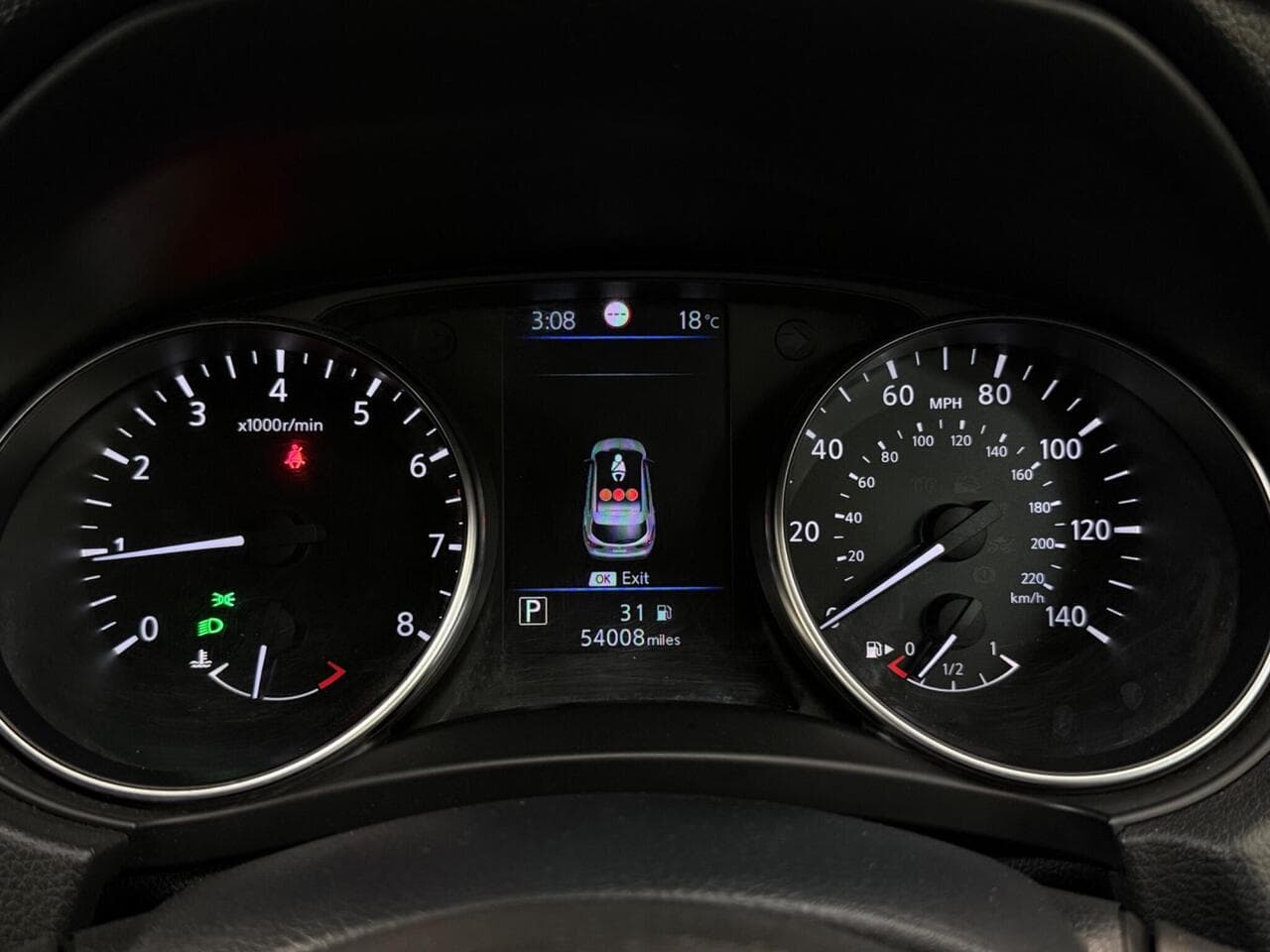 Nissan Qashqai thumbnail Driver Instruments