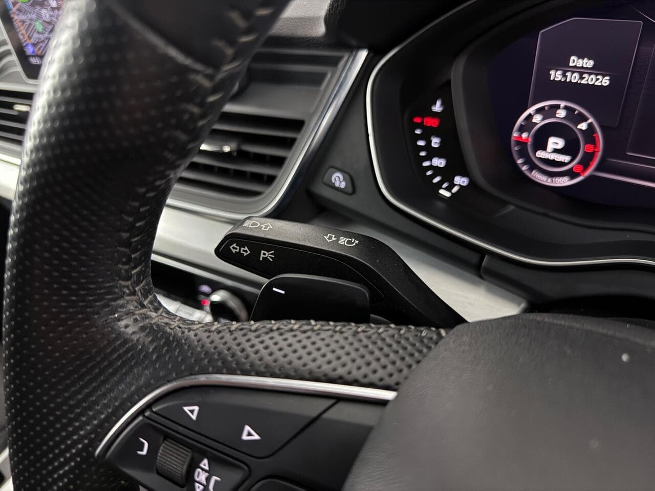 Audi Q5 thumbnail Misc Controls