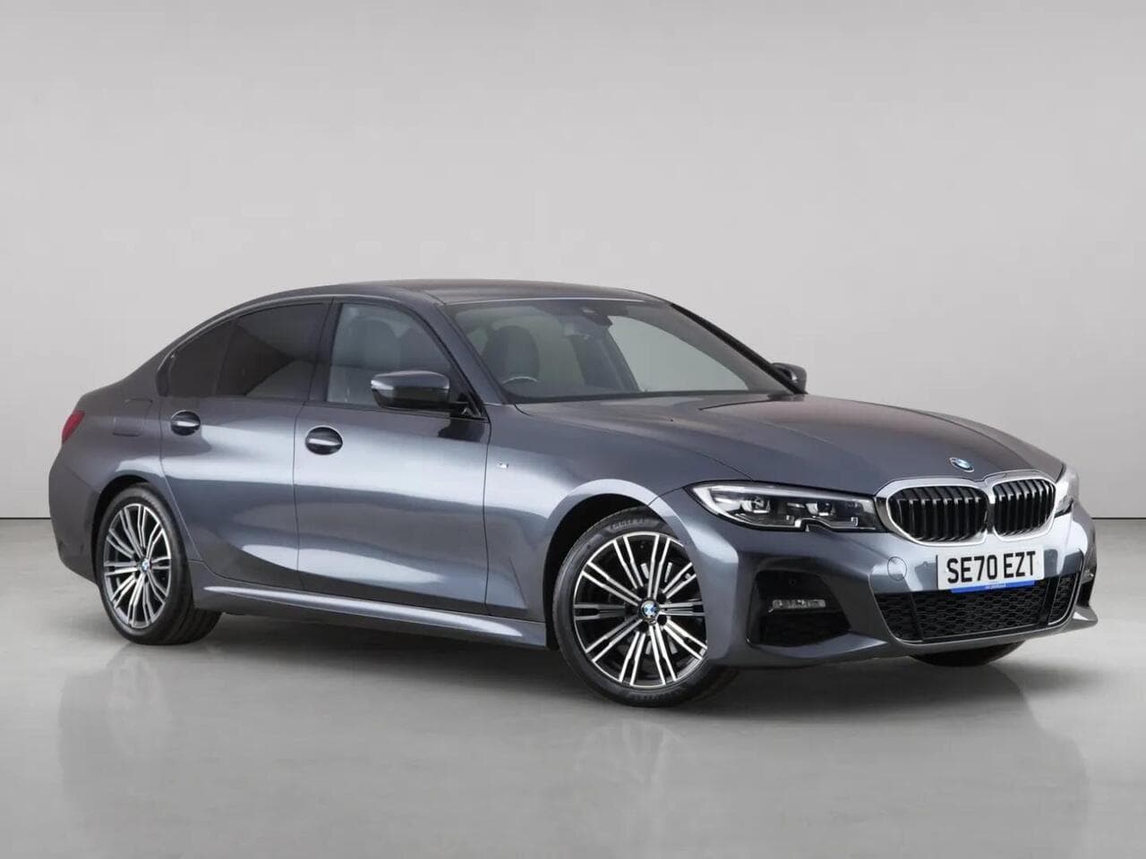 BMW 3 Series - BMW 3 Series 2.0 320i M Sport Auto xDrive Euro 6 (s/s) 4dr