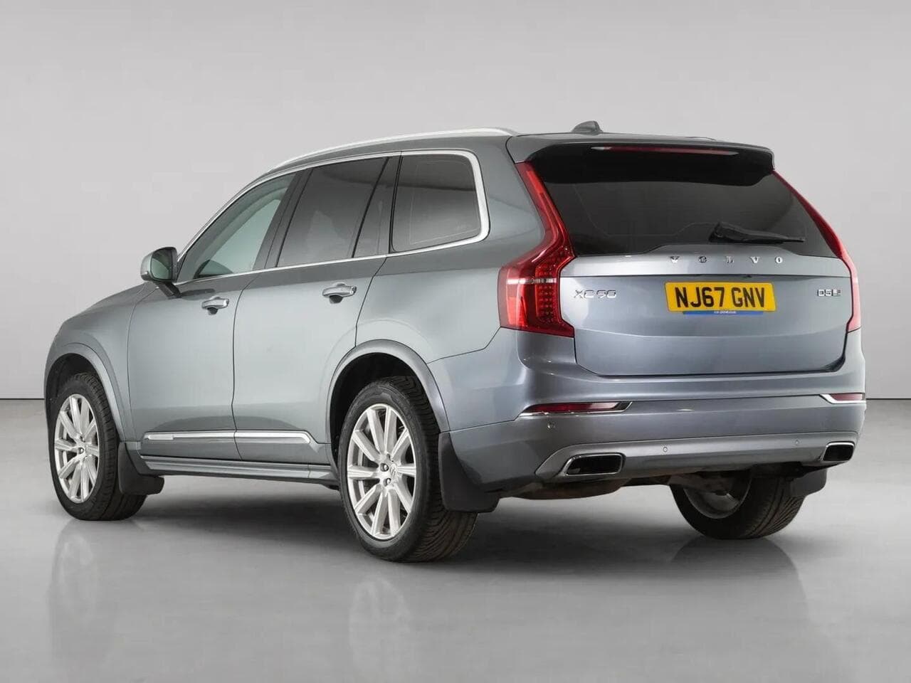 Volvo XC90 thumbnail Rear Left