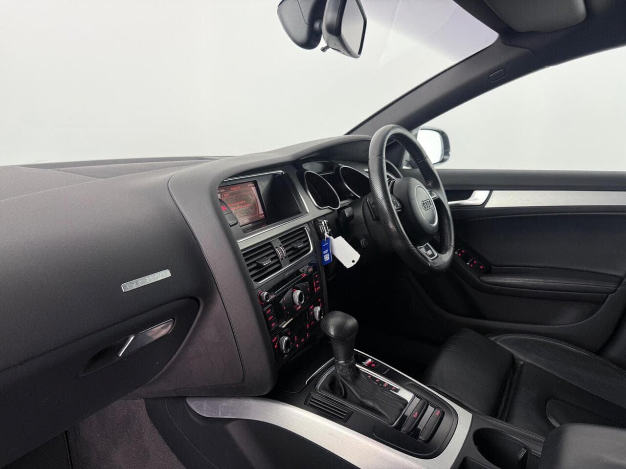 Audi A5 thumbnail Interior Front