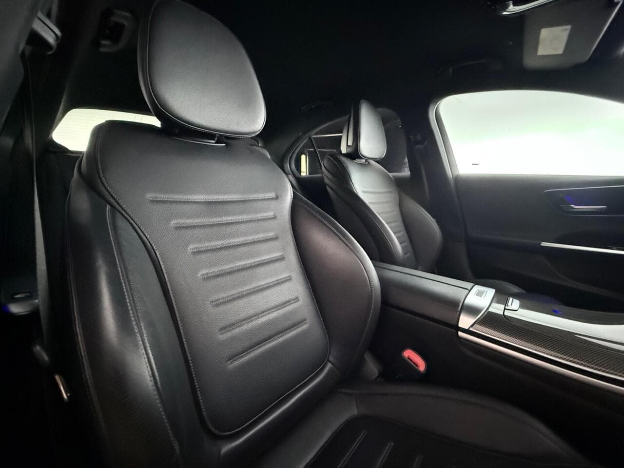 Mercedes-Benz C Class thumbnail Seat Driver