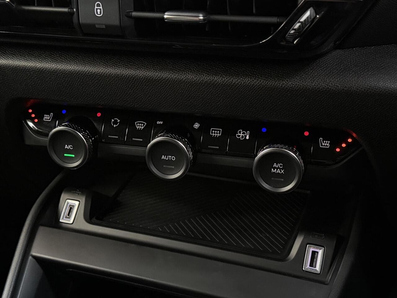 Citroen C4 thumbnail Misc Controls
