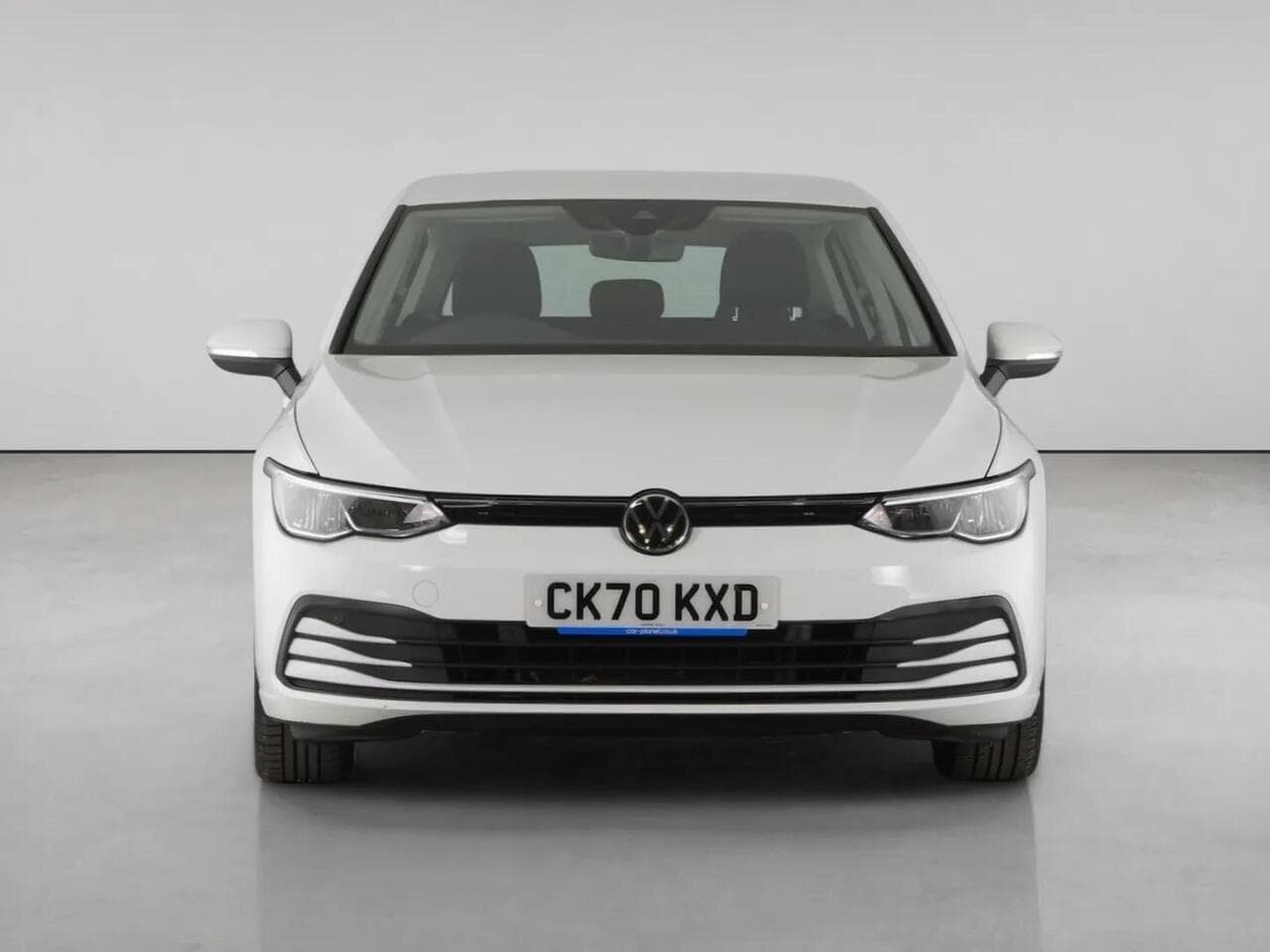 Volkswagen Golf thumbnail Front