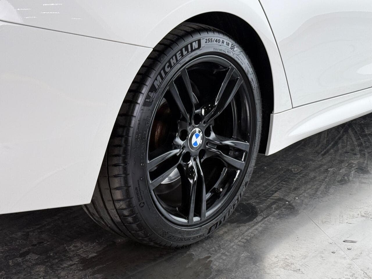BMW 4 Series Gran Coupe thumbnail Wheel