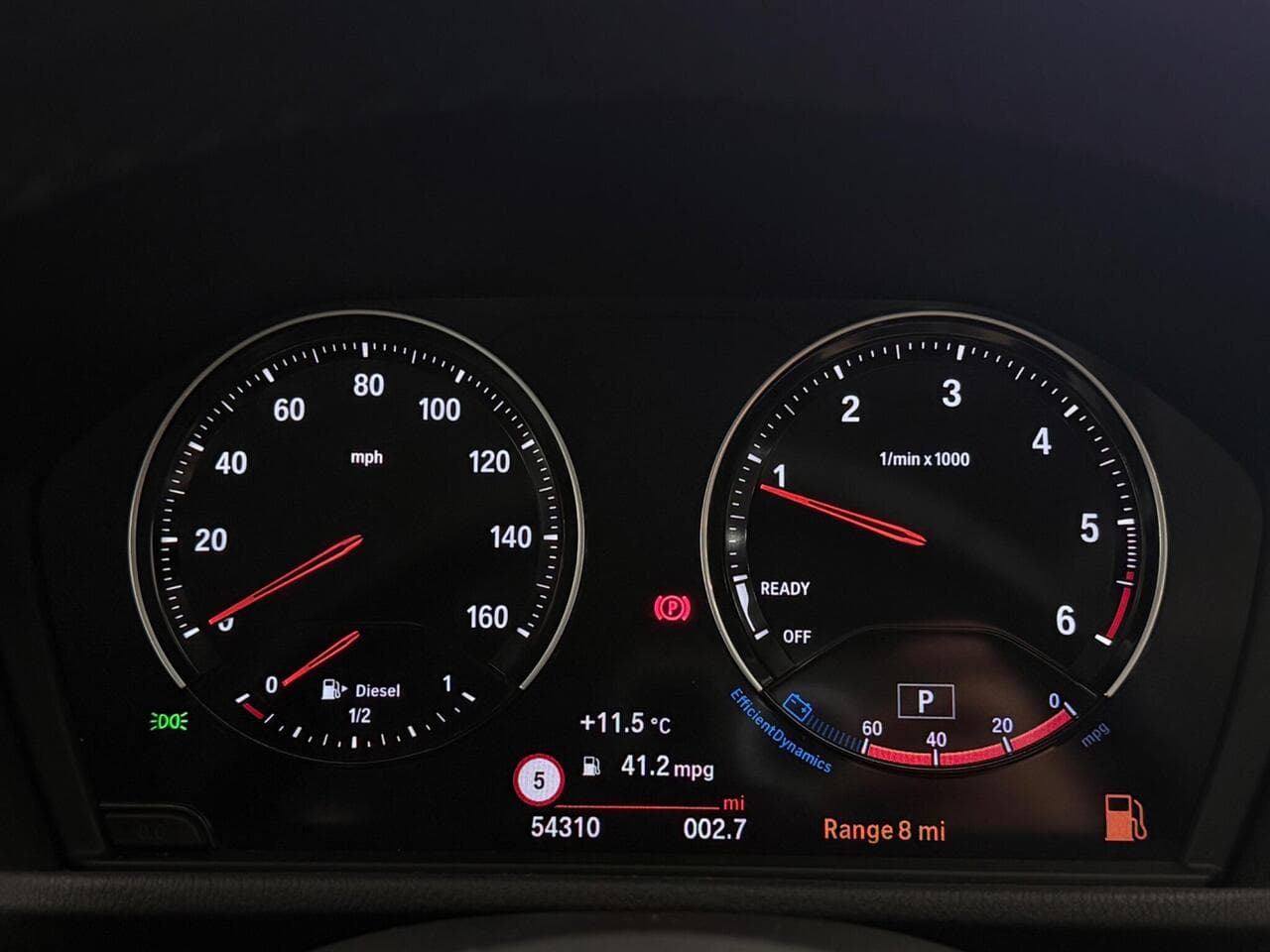 BMW X2 thumbnail Driver Instruments