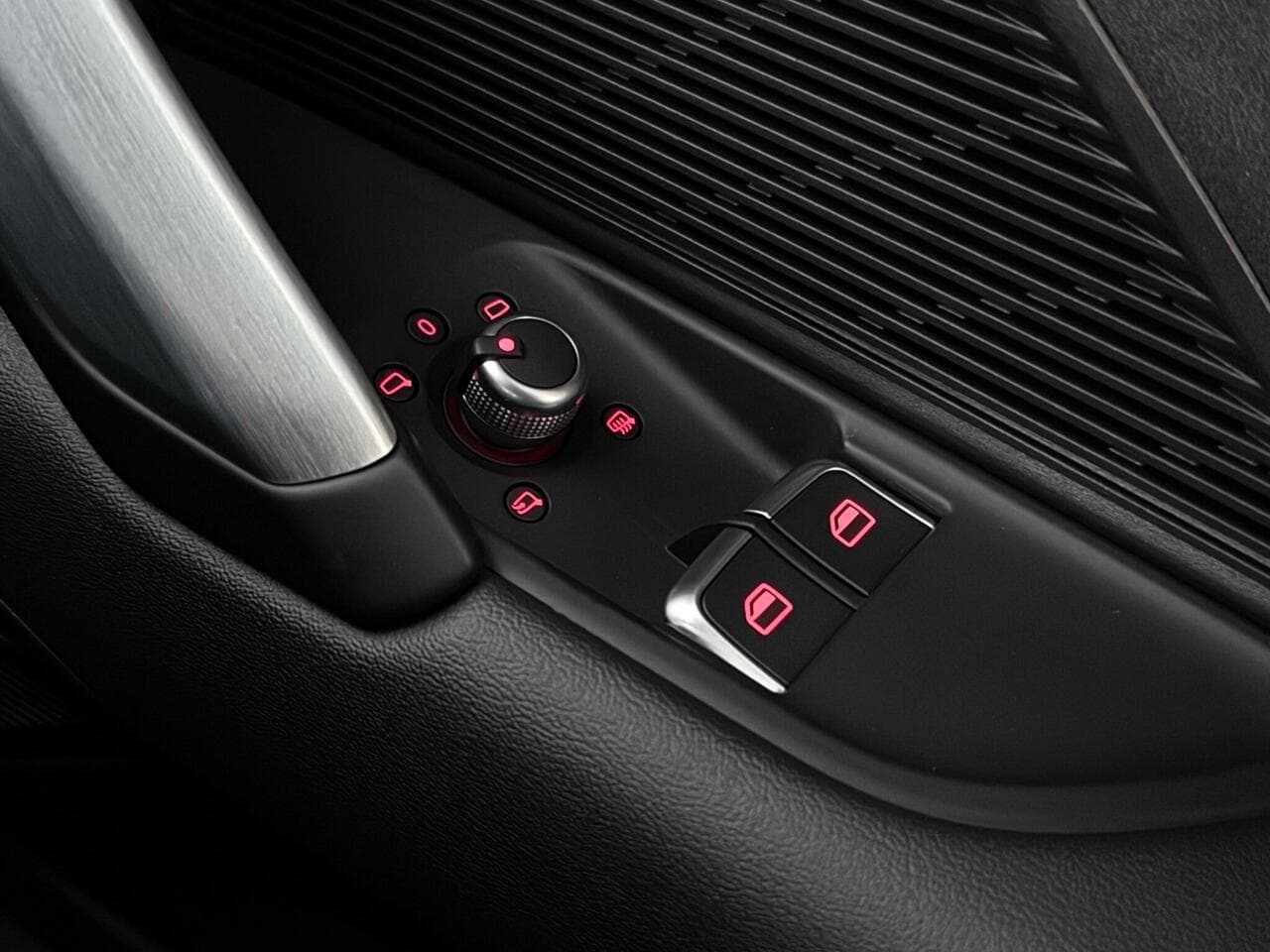 Audi TT thumbnail Misc Controls
