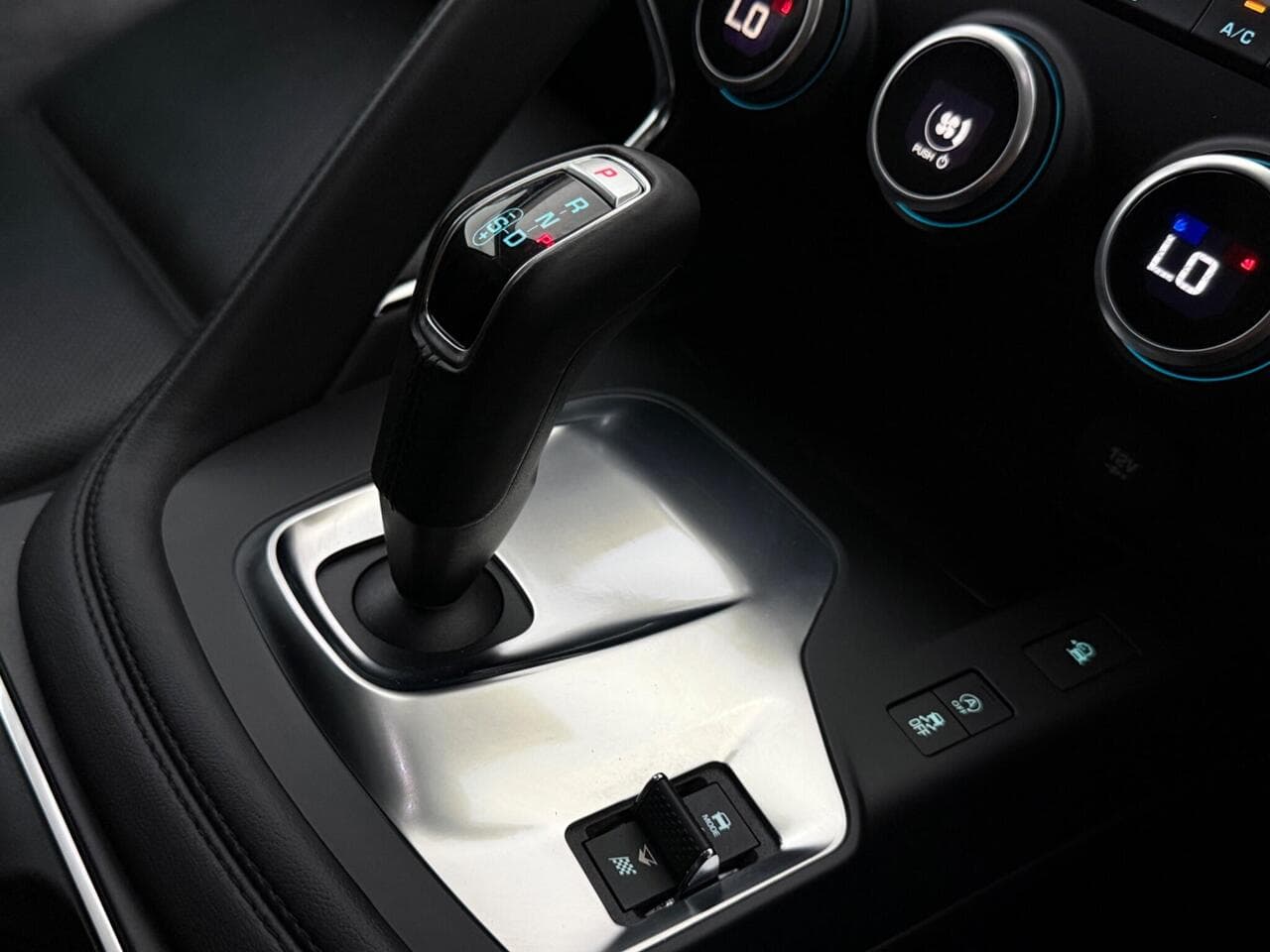 Jaguar E-PACE thumbnail Inconclusive