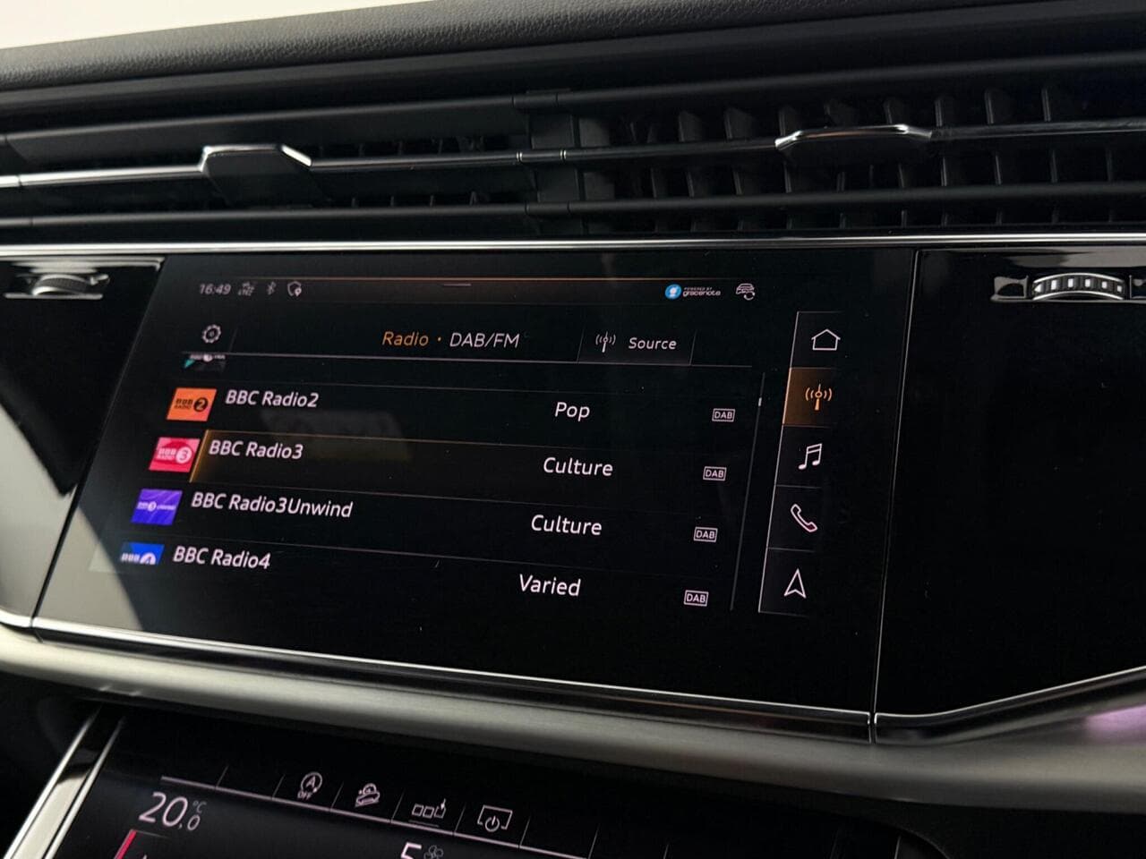 Audi Q7 thumbnail Infotainment System
