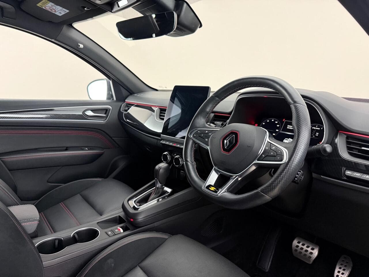 Renault Arkana thumbnail Interior Front