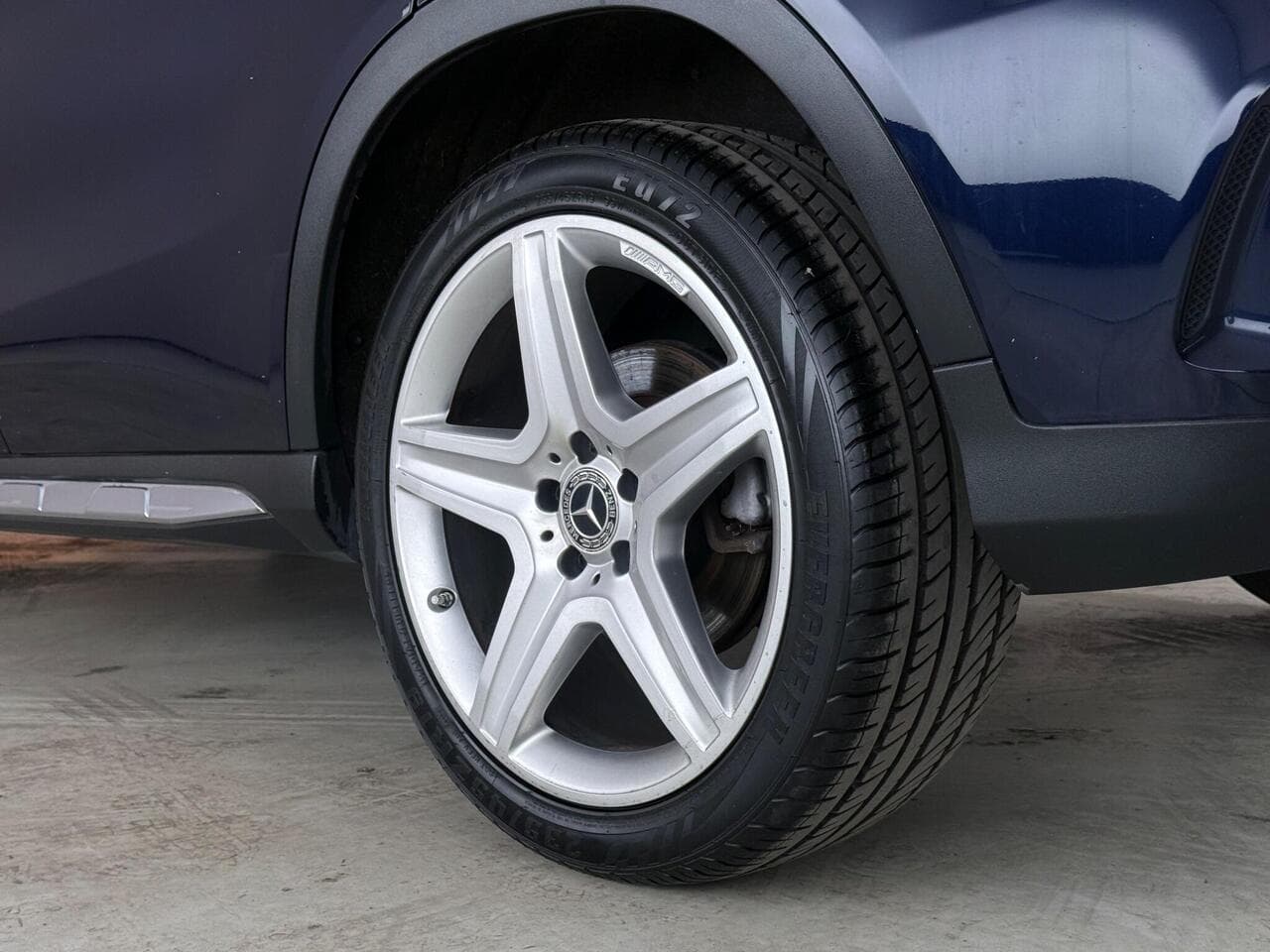 Mercedes-Benz GLA thumbnail Wheel