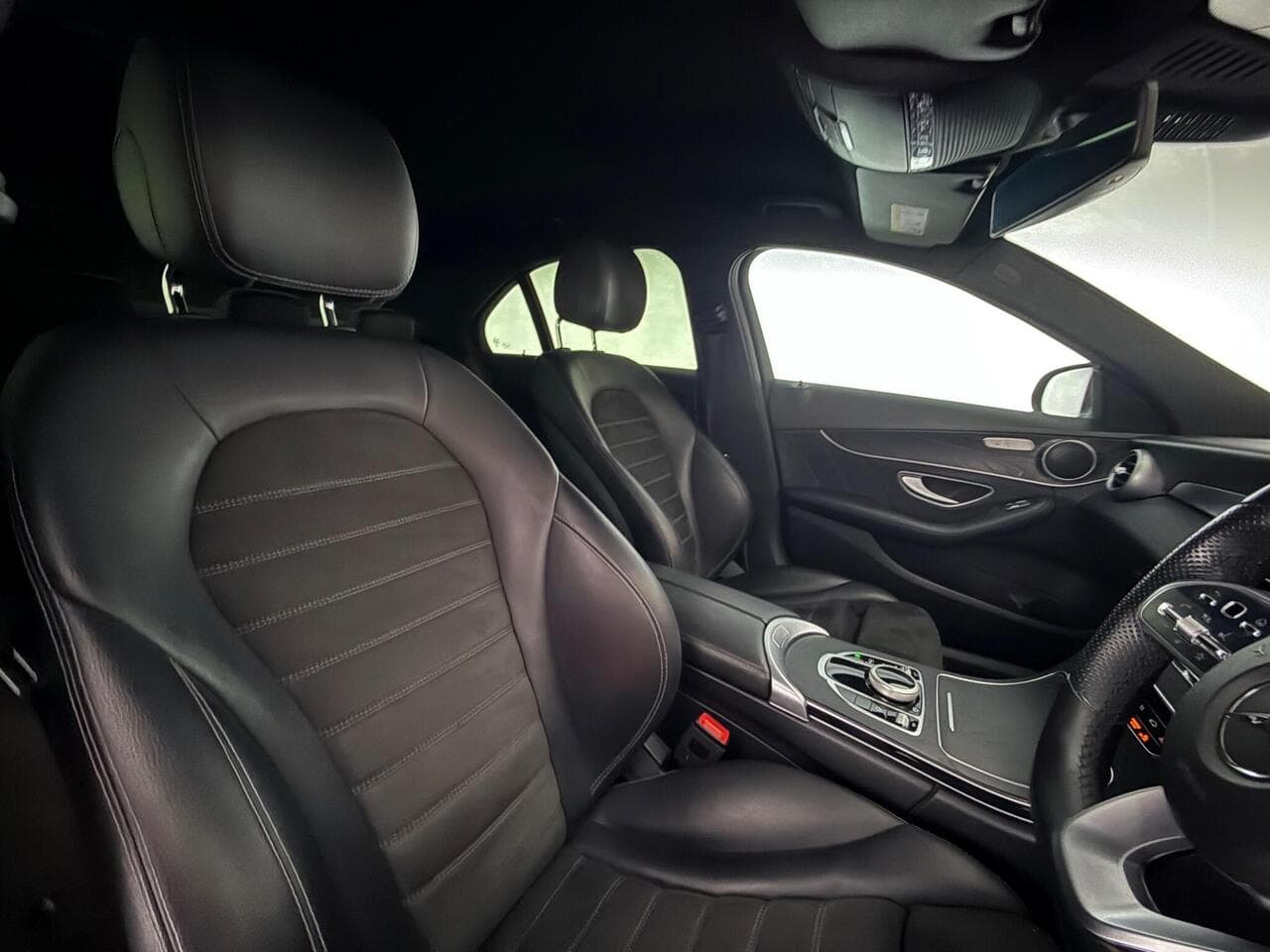 Mercedes-Benz C Class thumbnail Seat Driver