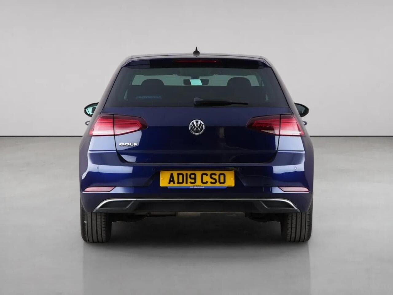 Volkswagen Golf thumbnail Rear